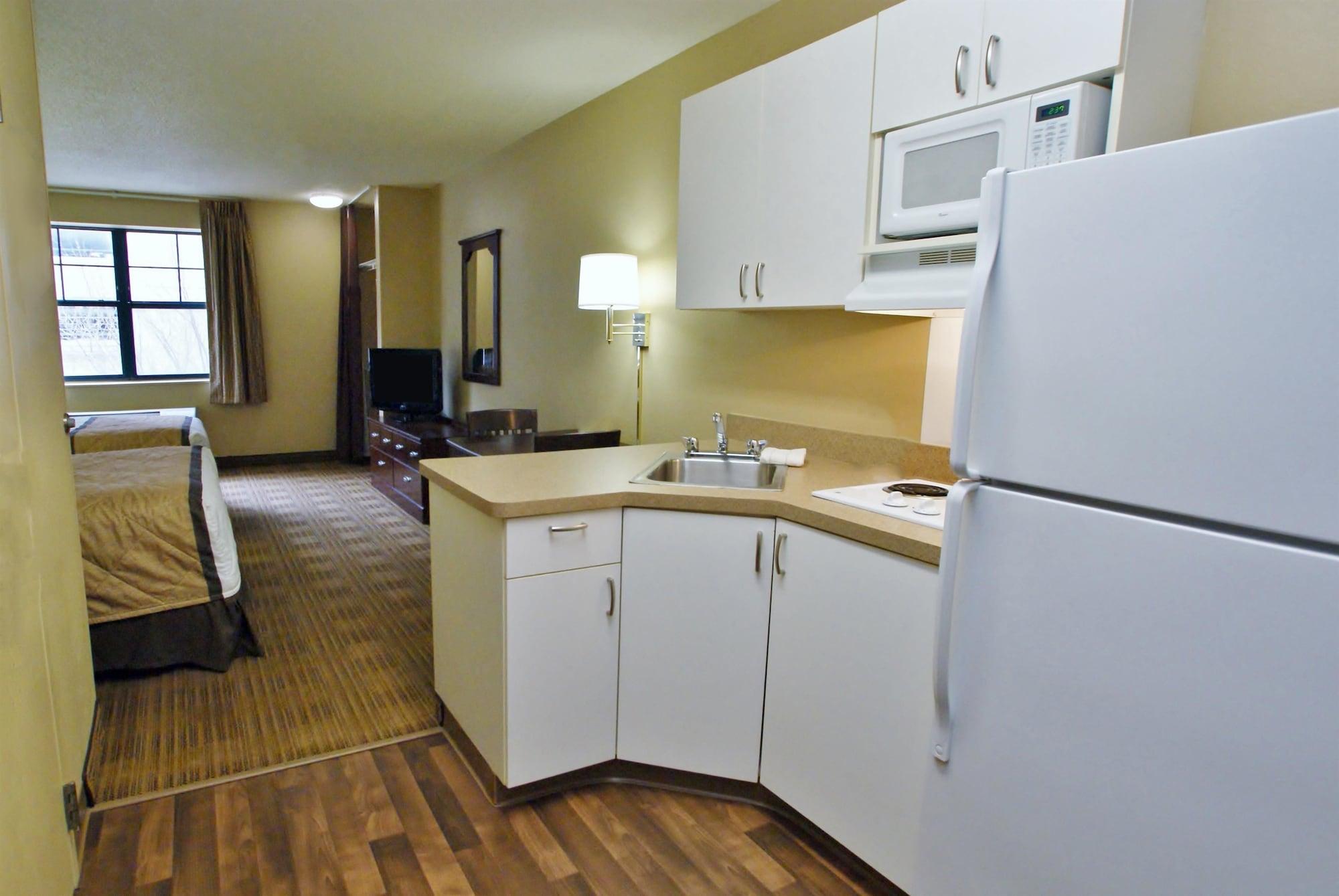 Extended America - - Southwest Hotel Lubbock