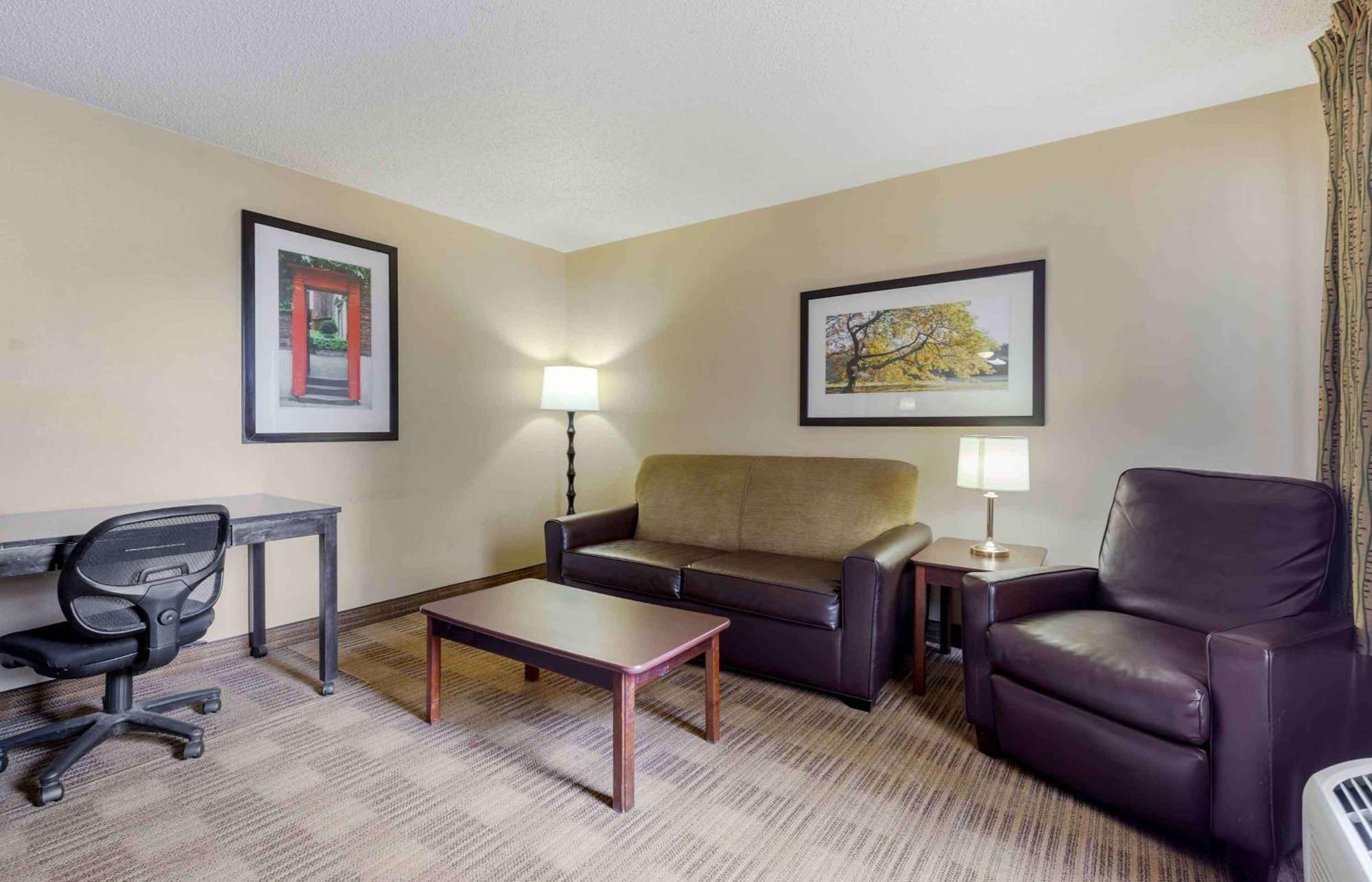 Extended America - - Southwest Hotel 2*