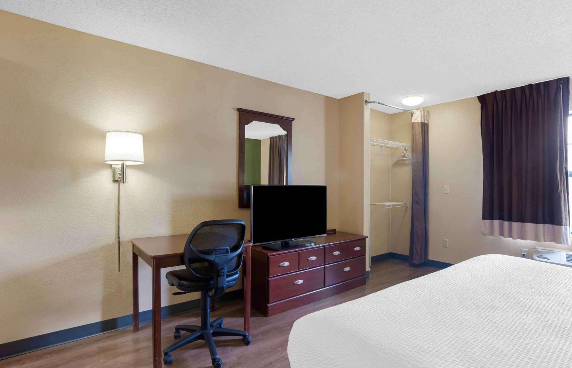 Extended America - - Southwest Hotel